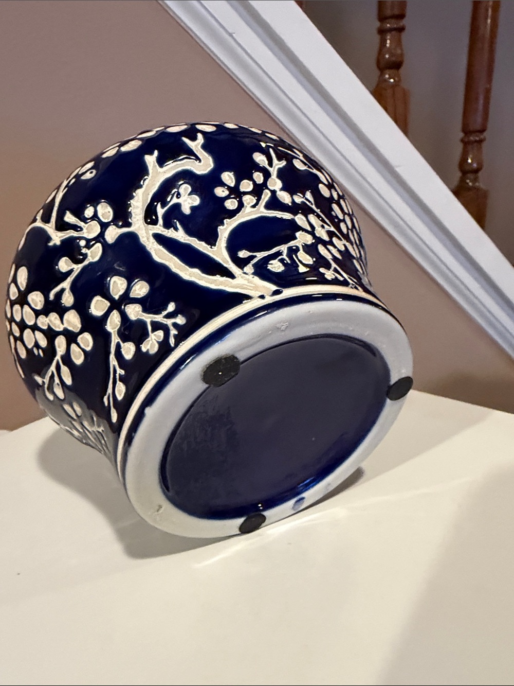 Blue and White Ceramic Ginger Jar - Picture 7 of 8